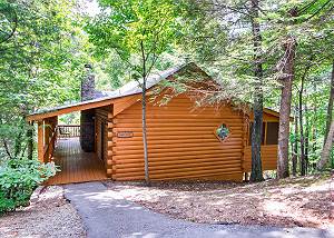Cabin Fever #117 Ignite Your Love in This Secluded Smoky Mountain Haven