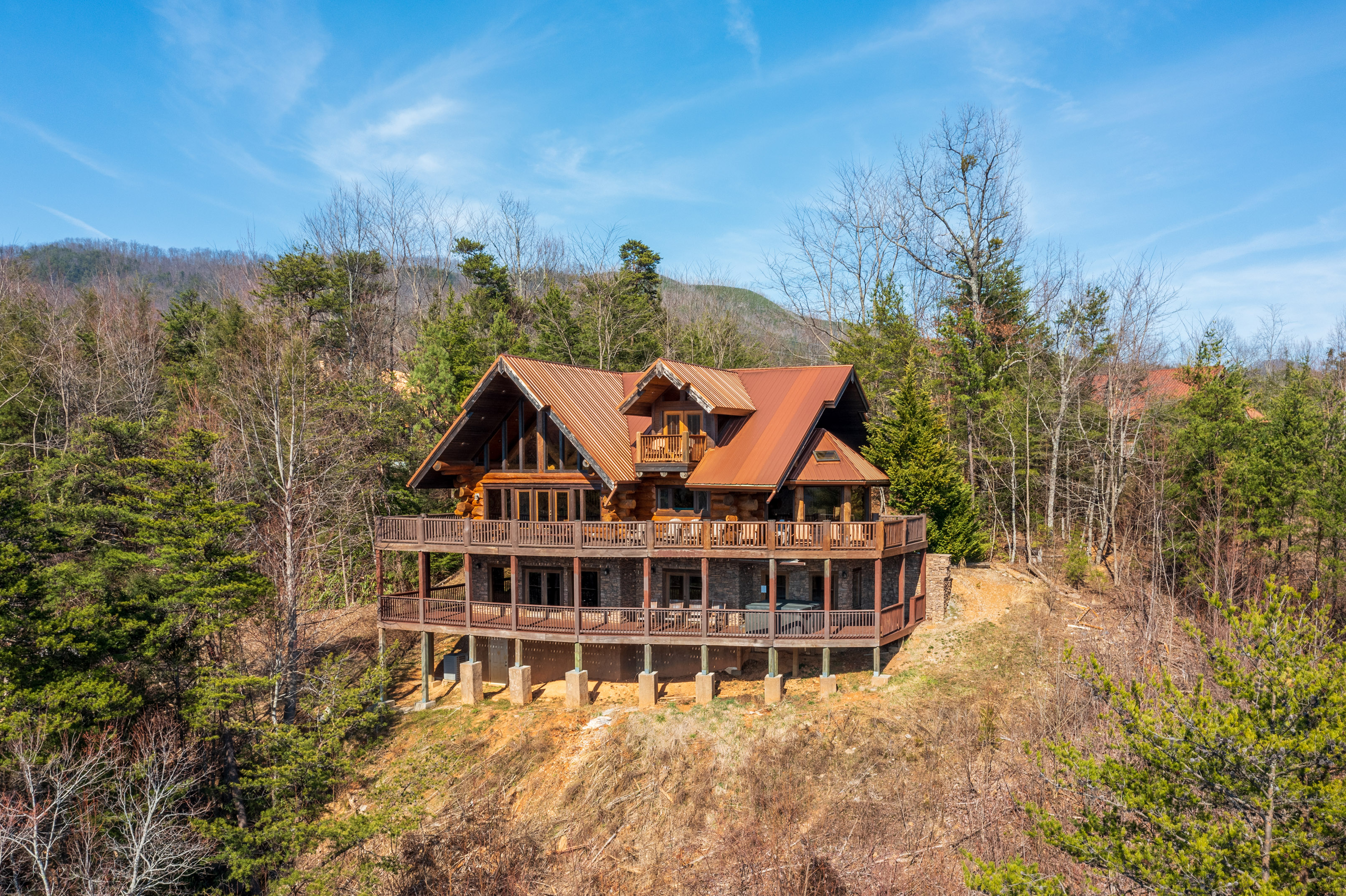 Cabin Fever Lodge #750