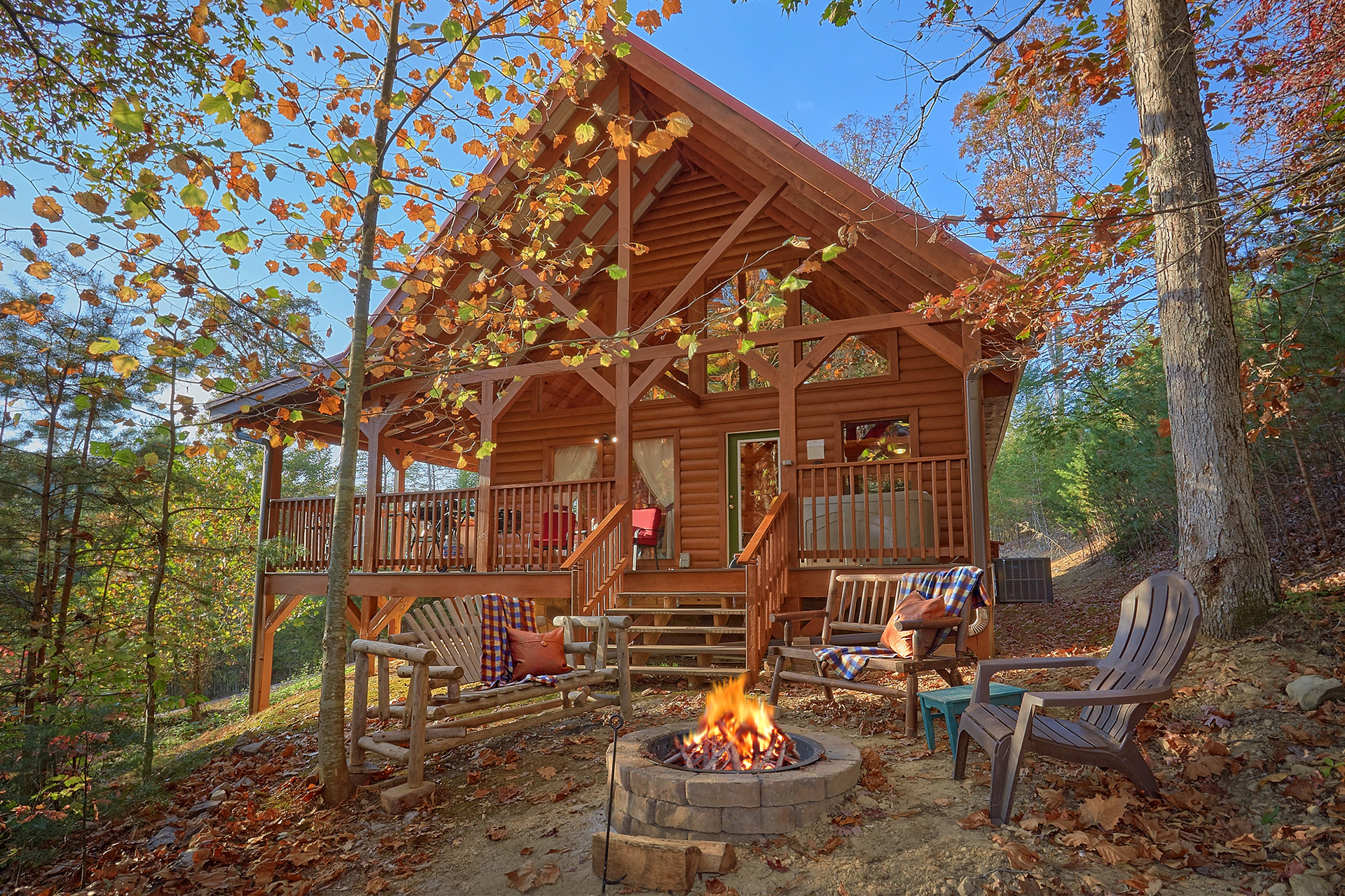 SEVIERVILLE Cabin Rental - WET BEAR PAWS #146 - 2 Bedroom