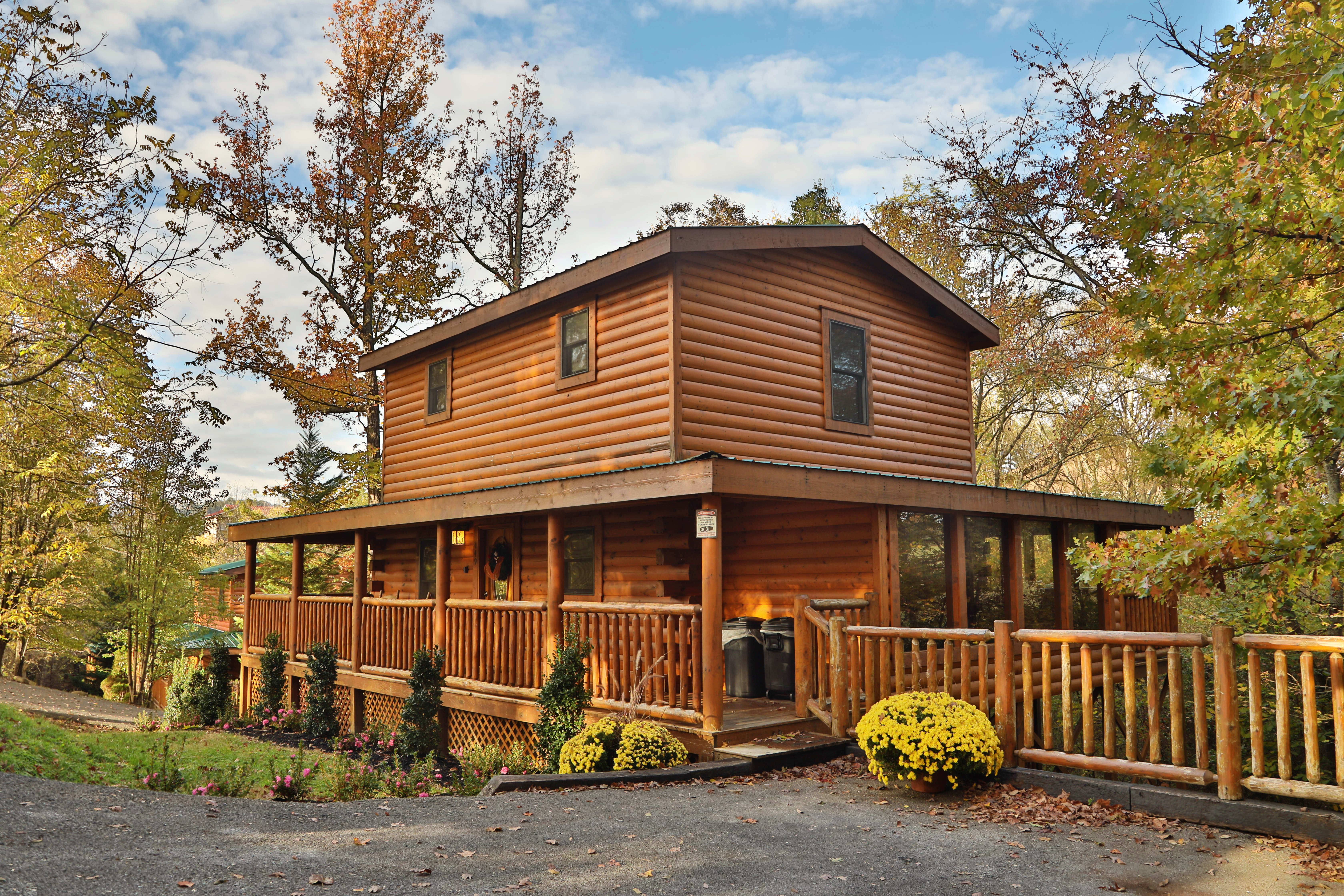 Pigeon Forge Waterworld #2449 Downtown Cabin|Private Pool|Hot Tub|Game Room