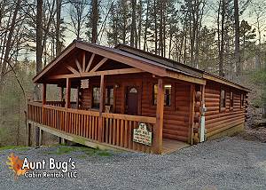 1 Bedroom Secluded Cabin Off Birds Creek/Dollywood Lane Pigeon Forge TN