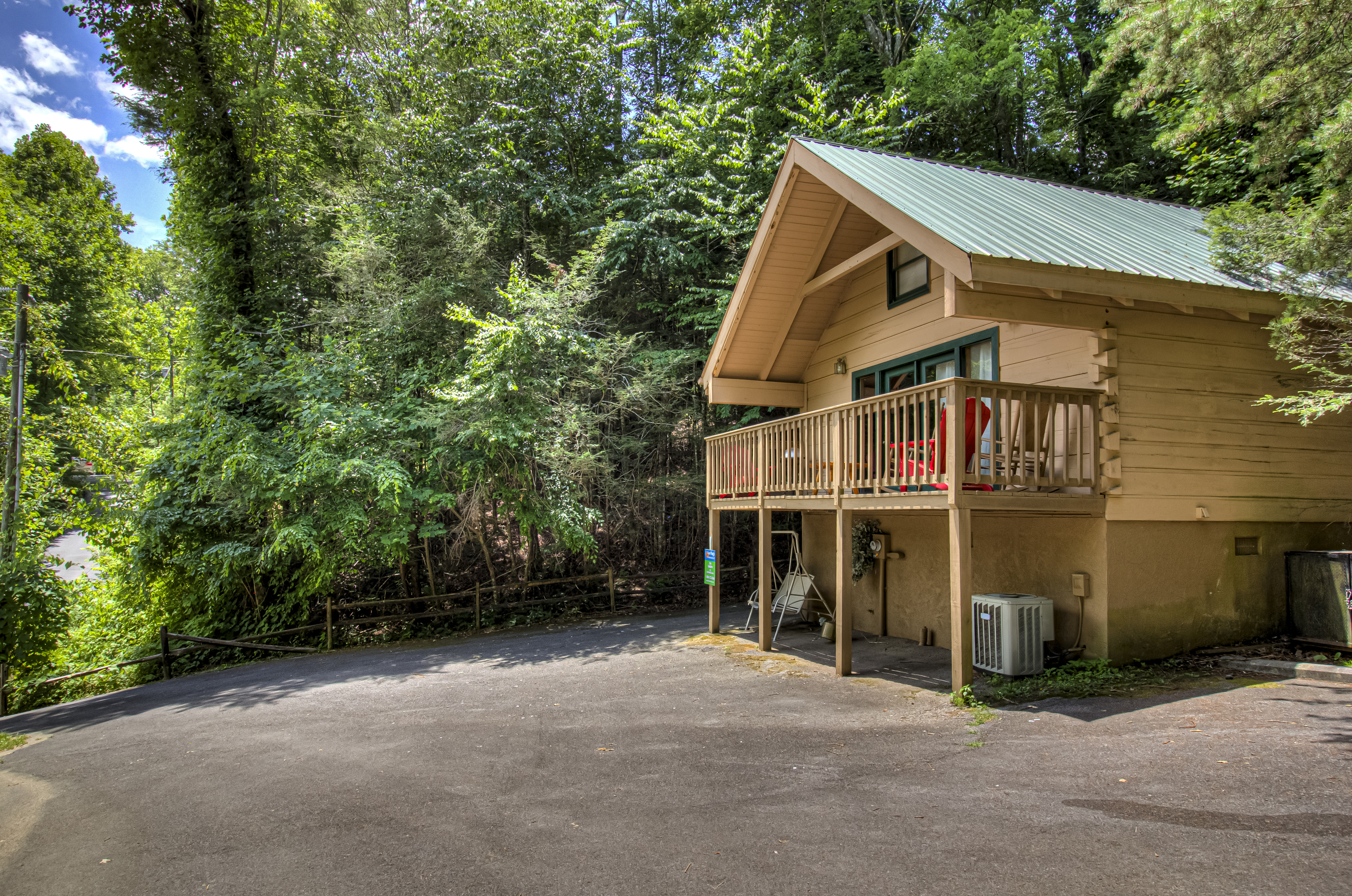 another side view of cabin