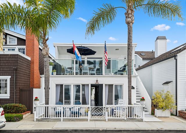 1512 Balboa  