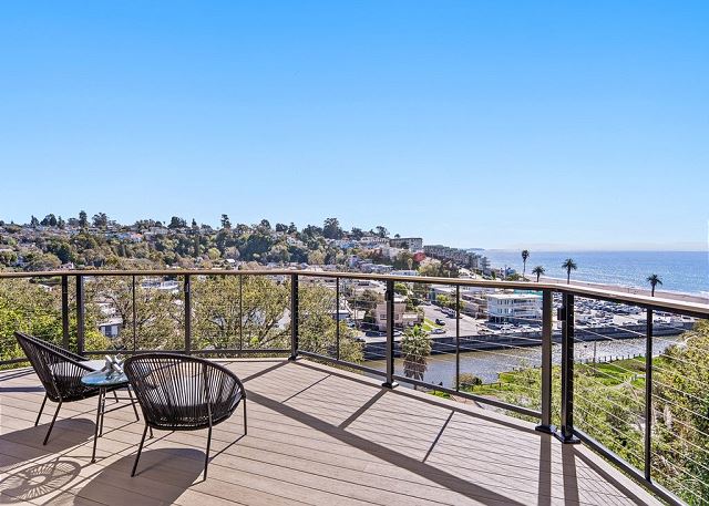 157 Seacliff Drive