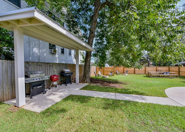You can use the shared backyard space for a cookout.