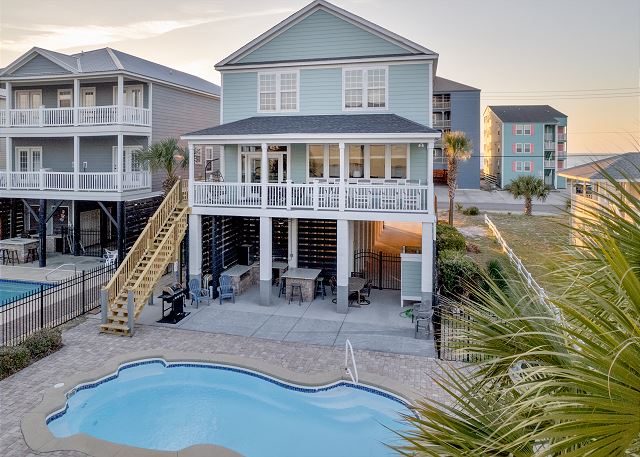 Aqua Vista: Private Pool, Steps To Beach