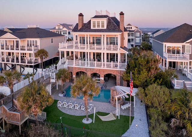 Grey Goose: Private Pool, Hot Tub, Outdoor Kitchen & Direct Beach Access