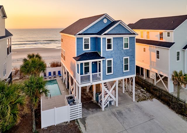 Dancing Waves: Oceanfront Retreat w/ Pool