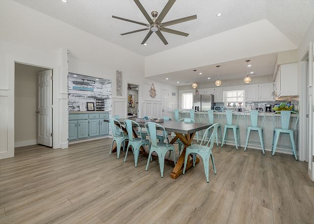 New! Spring Tide: Oceanfront w/ Pool