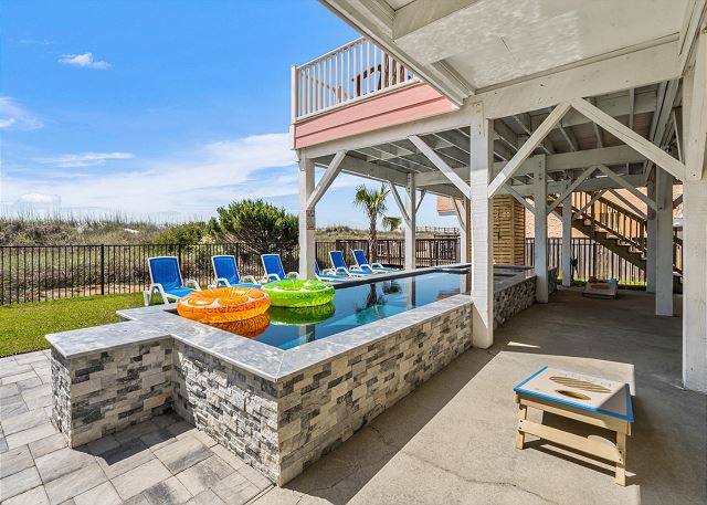 Sandy Toes: Luxurious Oceanfront Oasis w/ Brand New Pool & Spa, Pet Friendly!