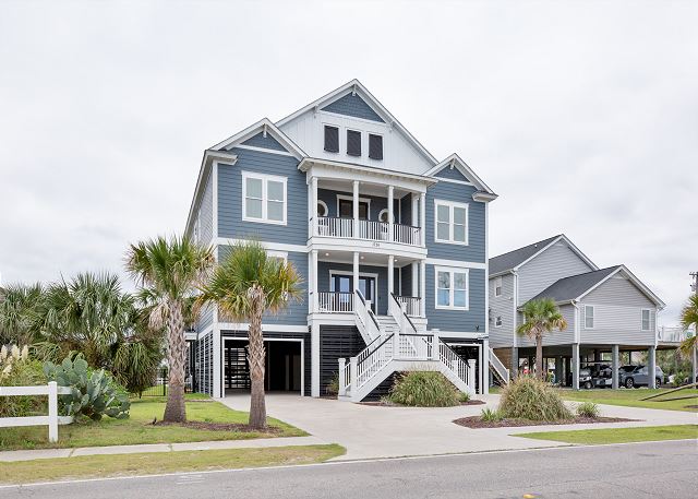 Life Is Grand: Coastal Retreat w/ Pool & Spa