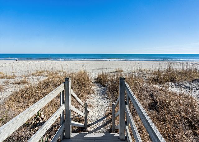 Palmetto Breeze: Coastal Retreat w/ Private Pool 