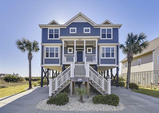 Sandy Toes: Oceanfront Retreat, Private Pool & Quiet Beachfront Setting