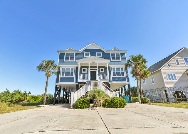 Sandy Toes: Oceanfront Retreat, Private Pool & Quiet Beachfront Setting