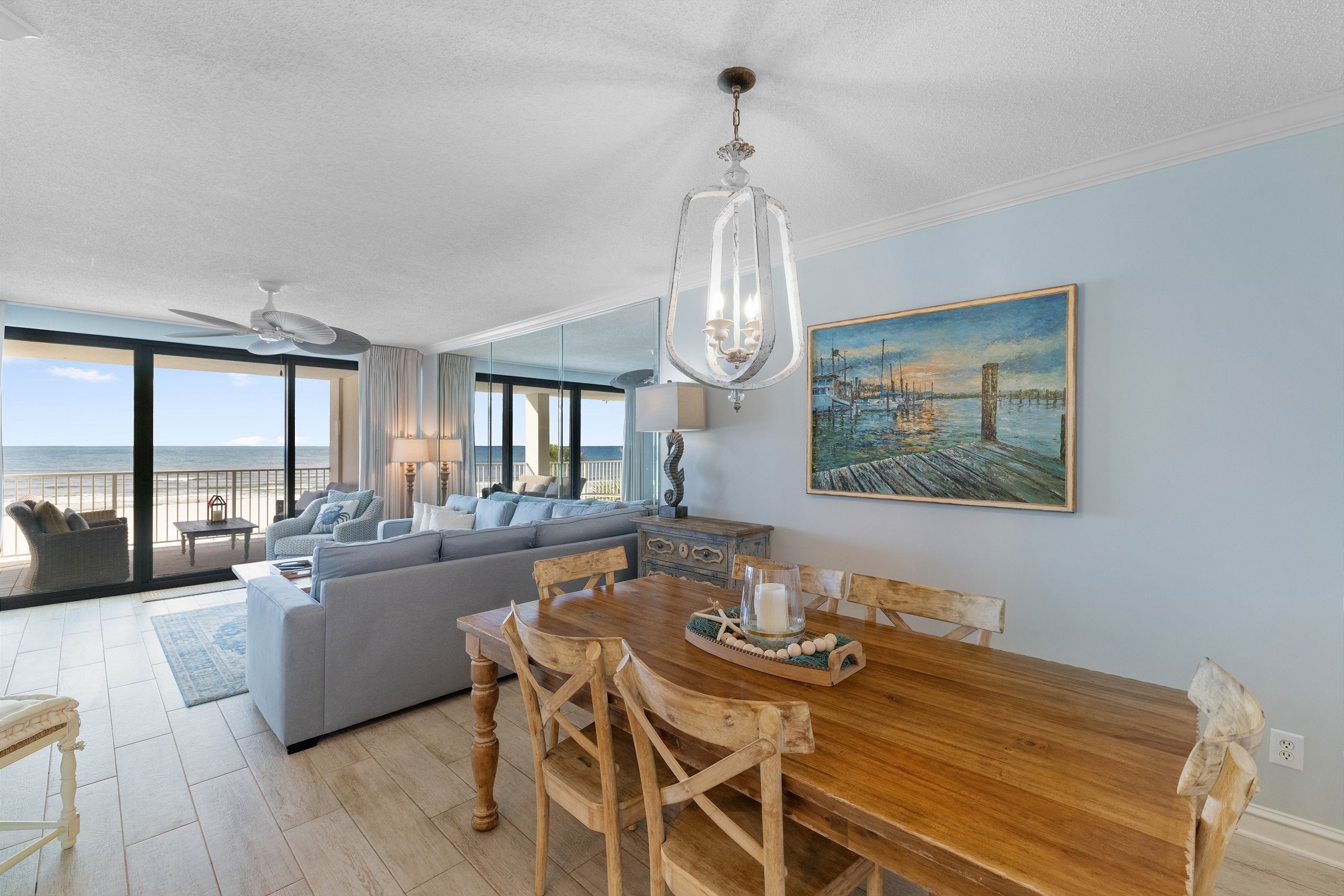 Pelican Pointe 304 4