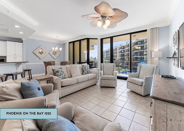 Phoenix on the Bay 1225