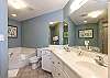 POB1225_guestbath1