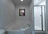 POB1412_masterbath2