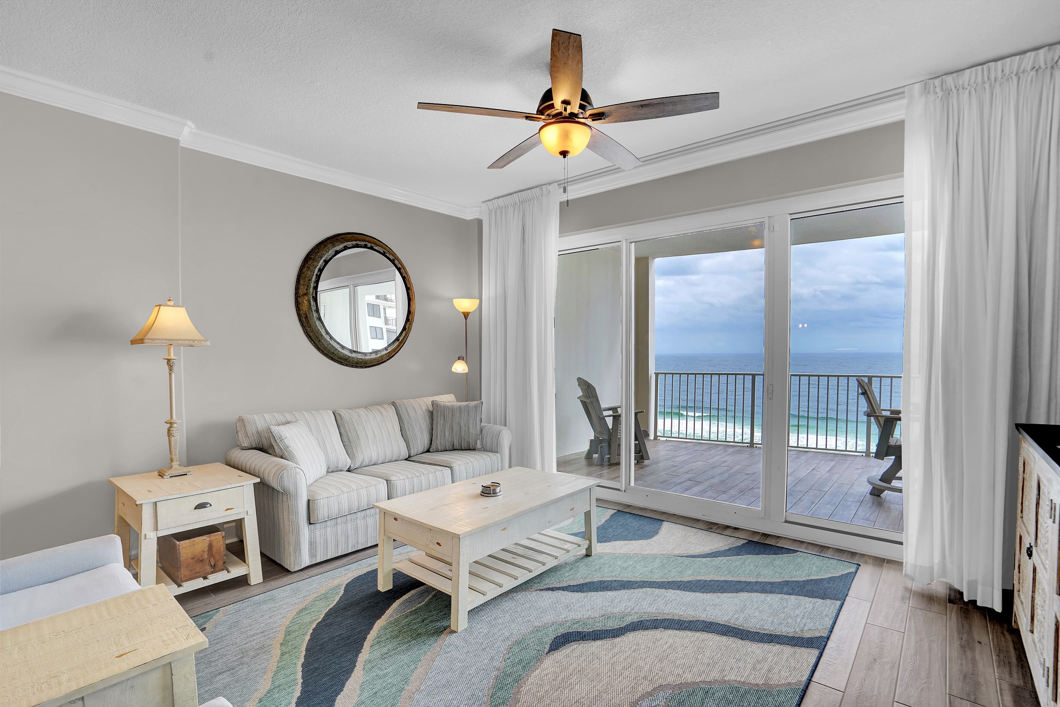 Regency Isle 911 | Photo 1