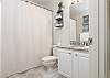 SE1405W_Guest1-bath