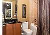 TQ1206D_guest2-bath