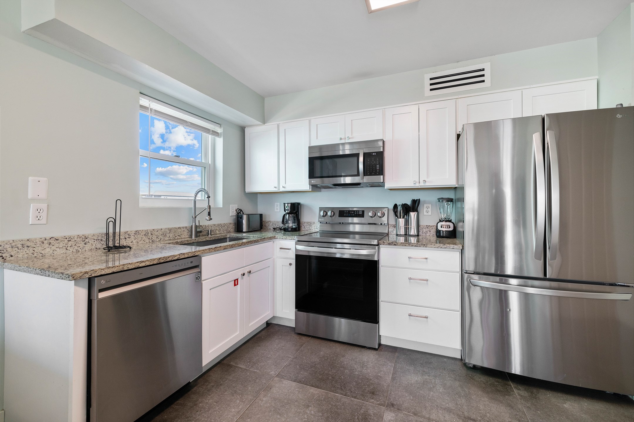 Sweet Dreams | Photo 3