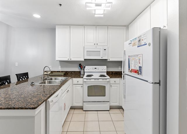 Lighthouse 711 | Photo 3