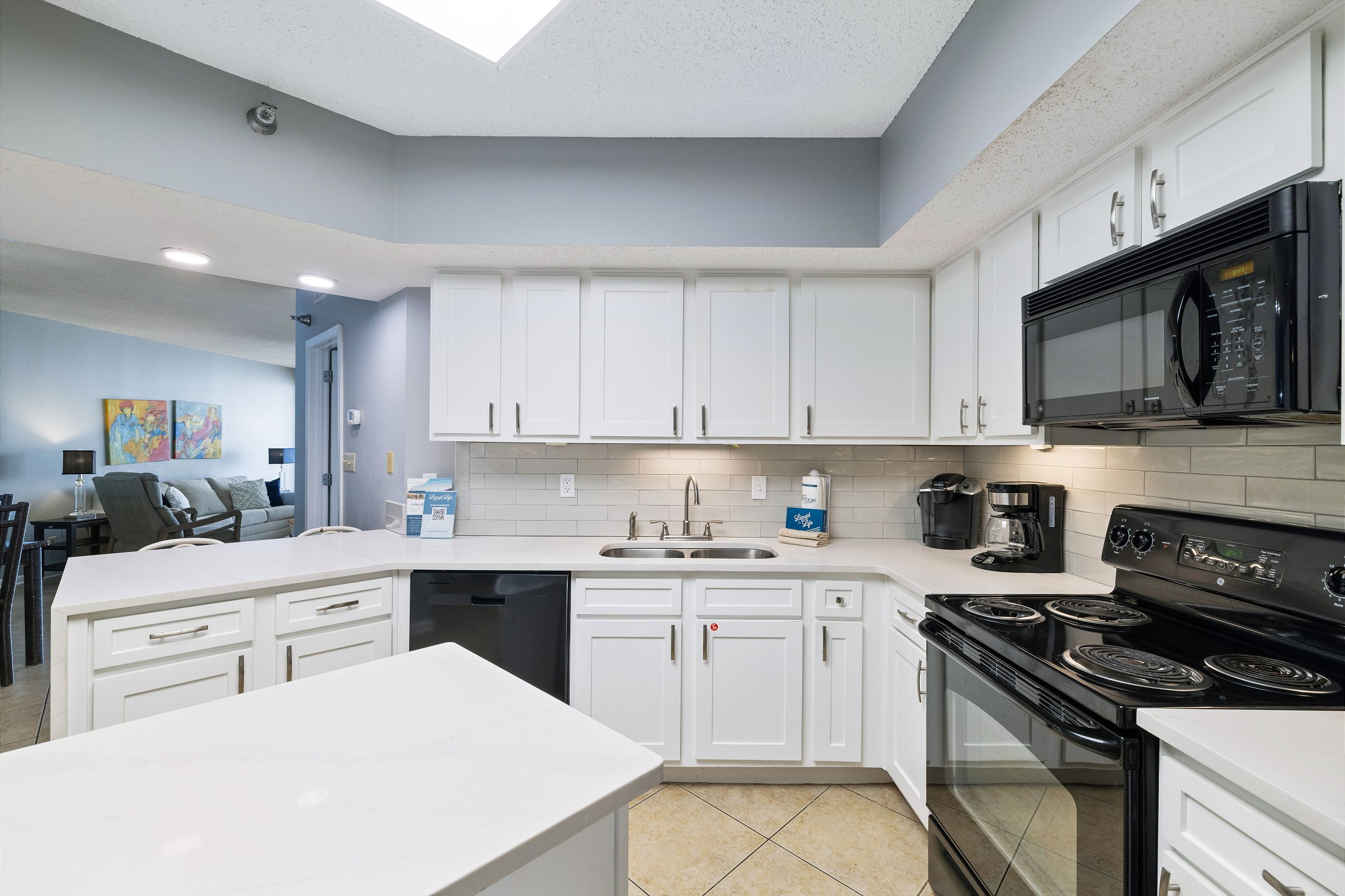 Windward Pointe 1405 | Photo 3