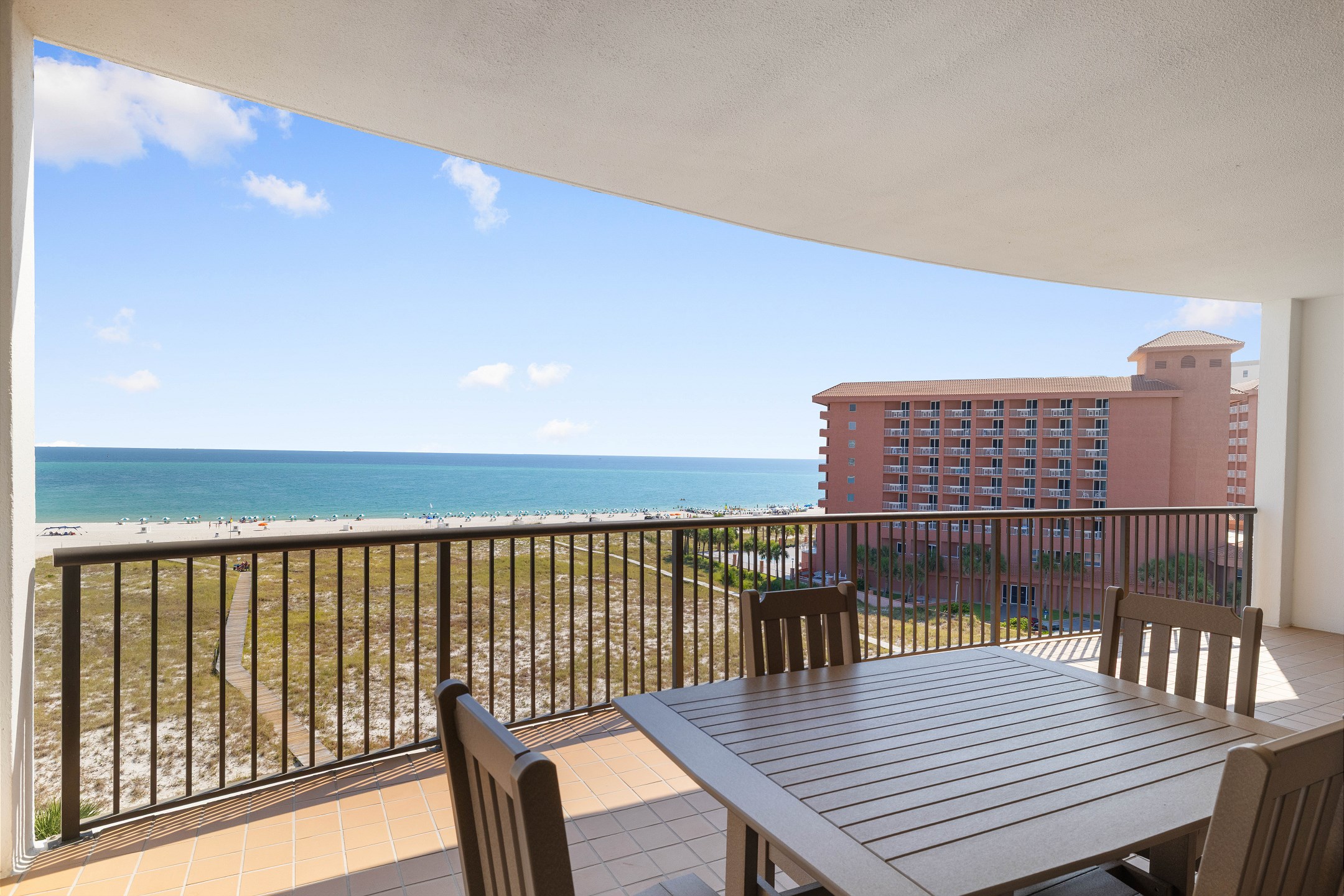 Grand Pointe 612 | Photo 2