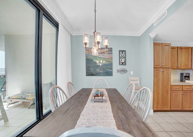 Lighthouse on the Bay 2310 4