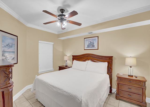 Lighthouse on the Bay 2310 5