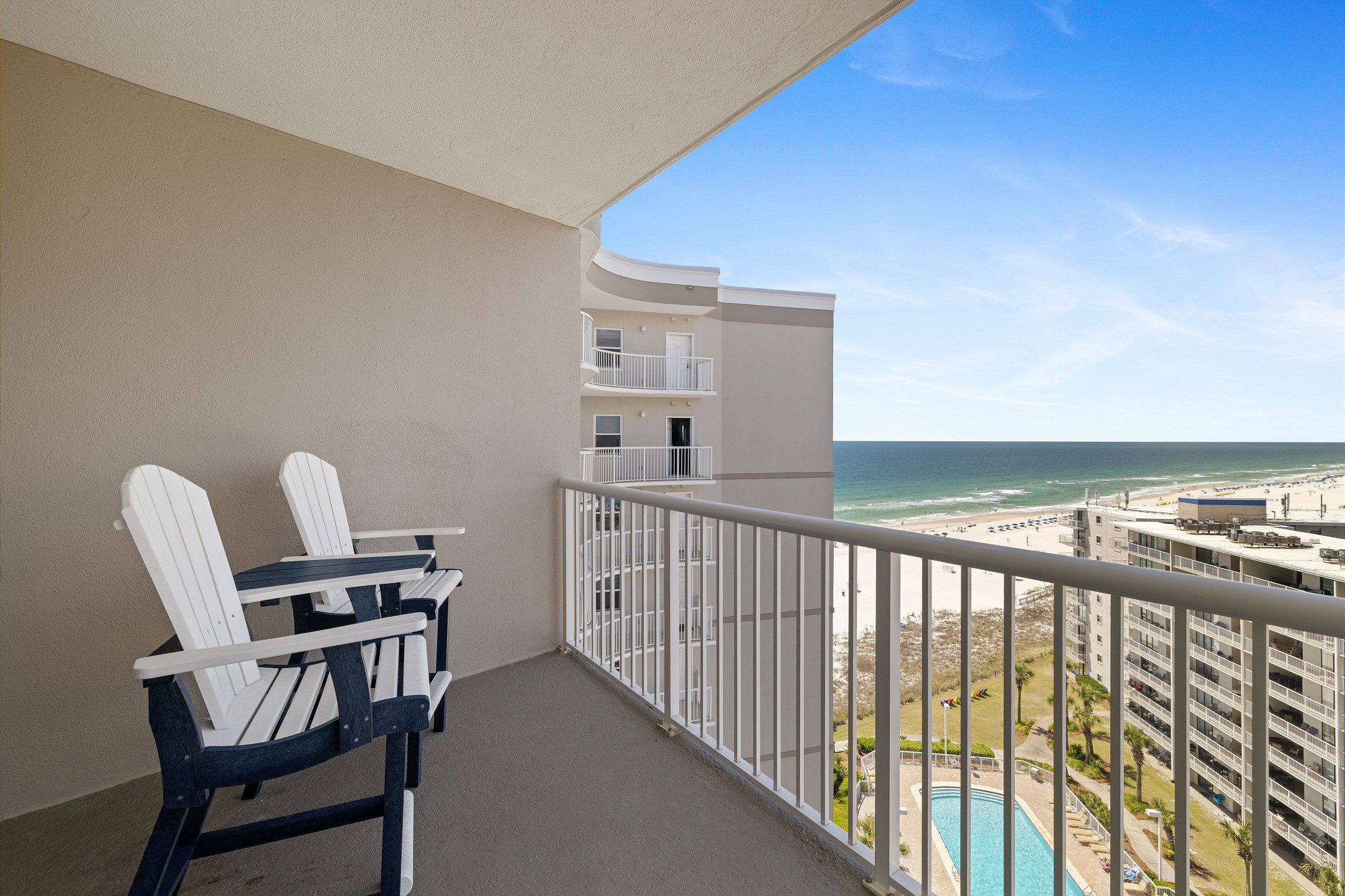 Tradewinds 1207 2