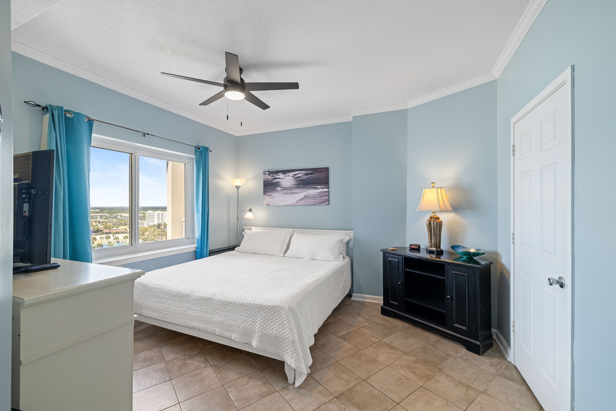 Tradewinds 1207 4