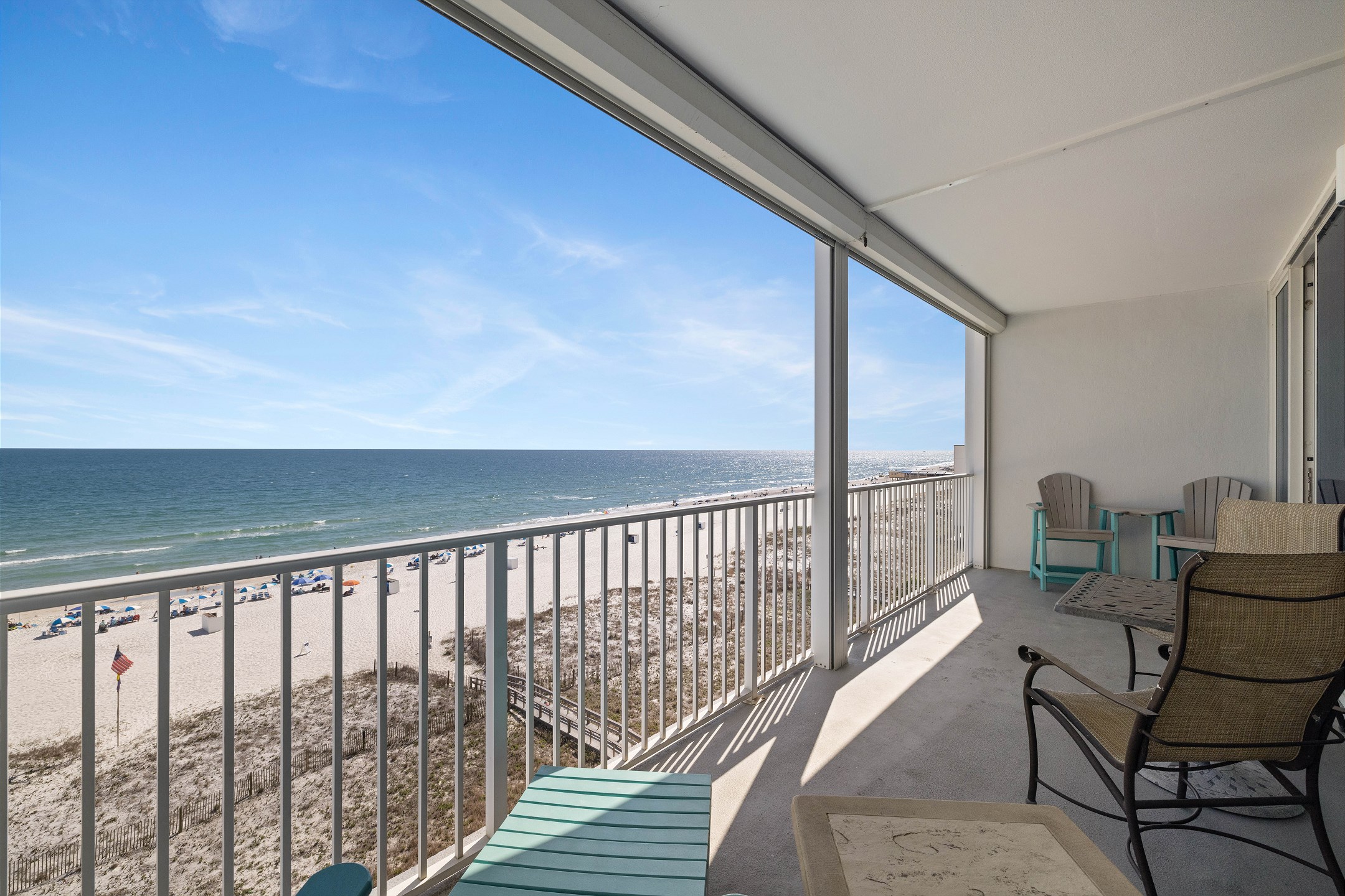 Lighthouse 607 | Photo 2