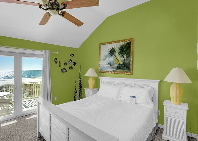 Southern Comfort by the Sea 4