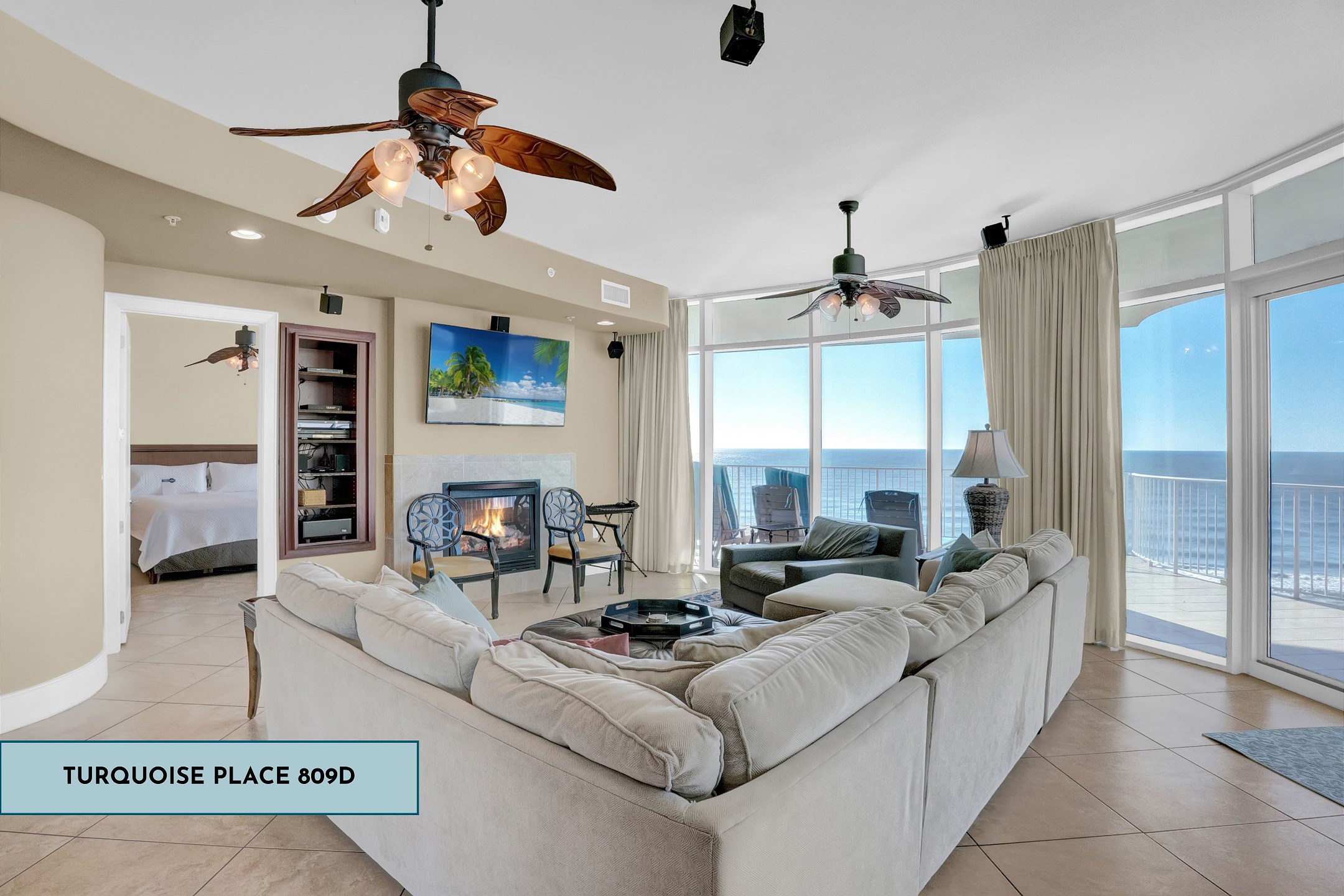 Turquoise Place 809D