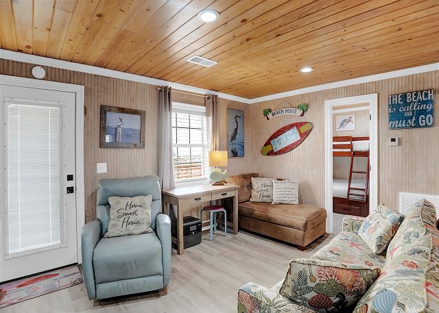 Salty Air Cottage 475 | Photo 2