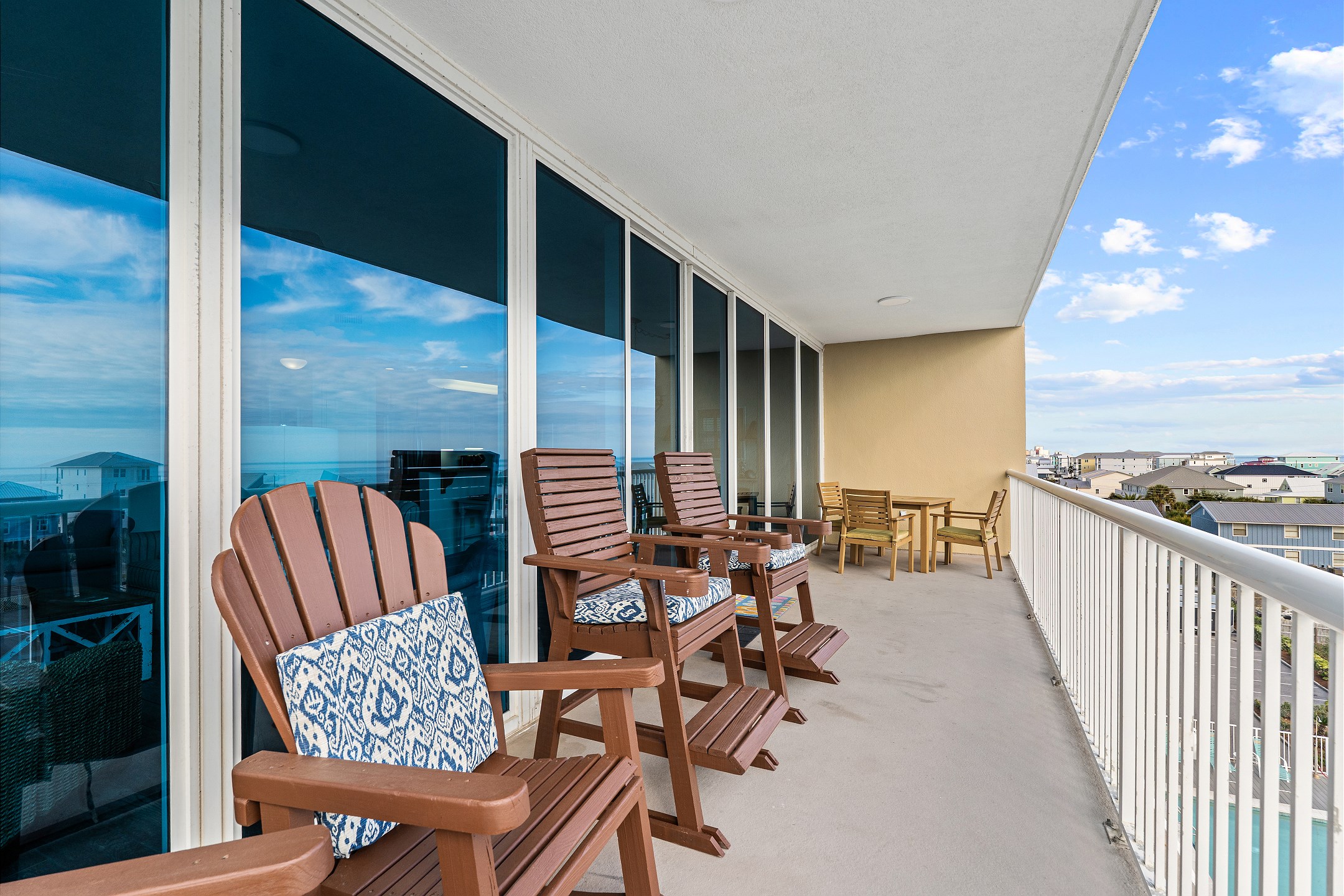 Sanibel 501 | Photo 2