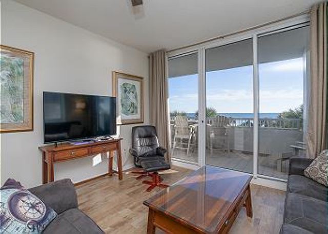 The Beach Club 310B