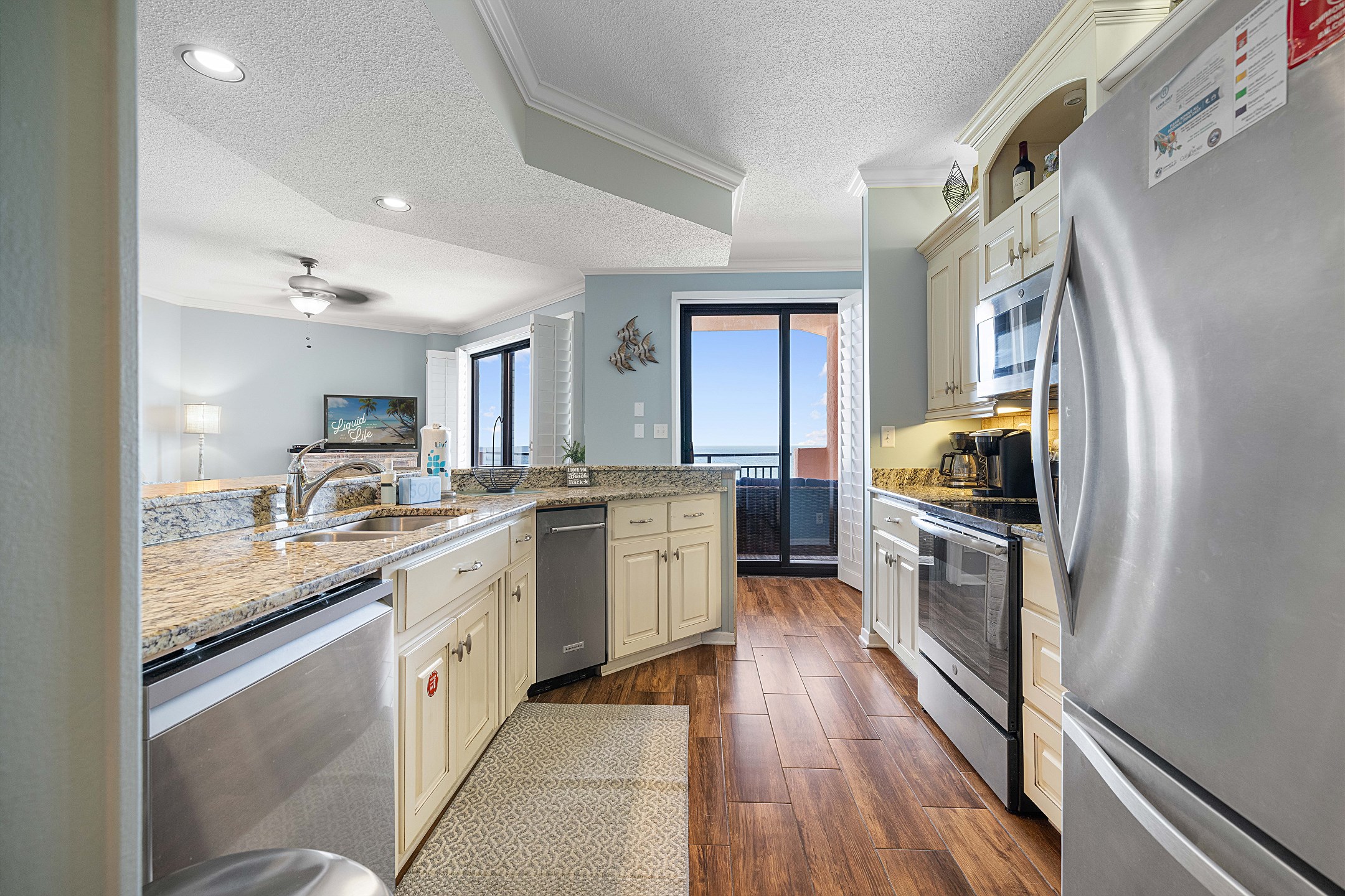 SeaChase 804C | Photo 3