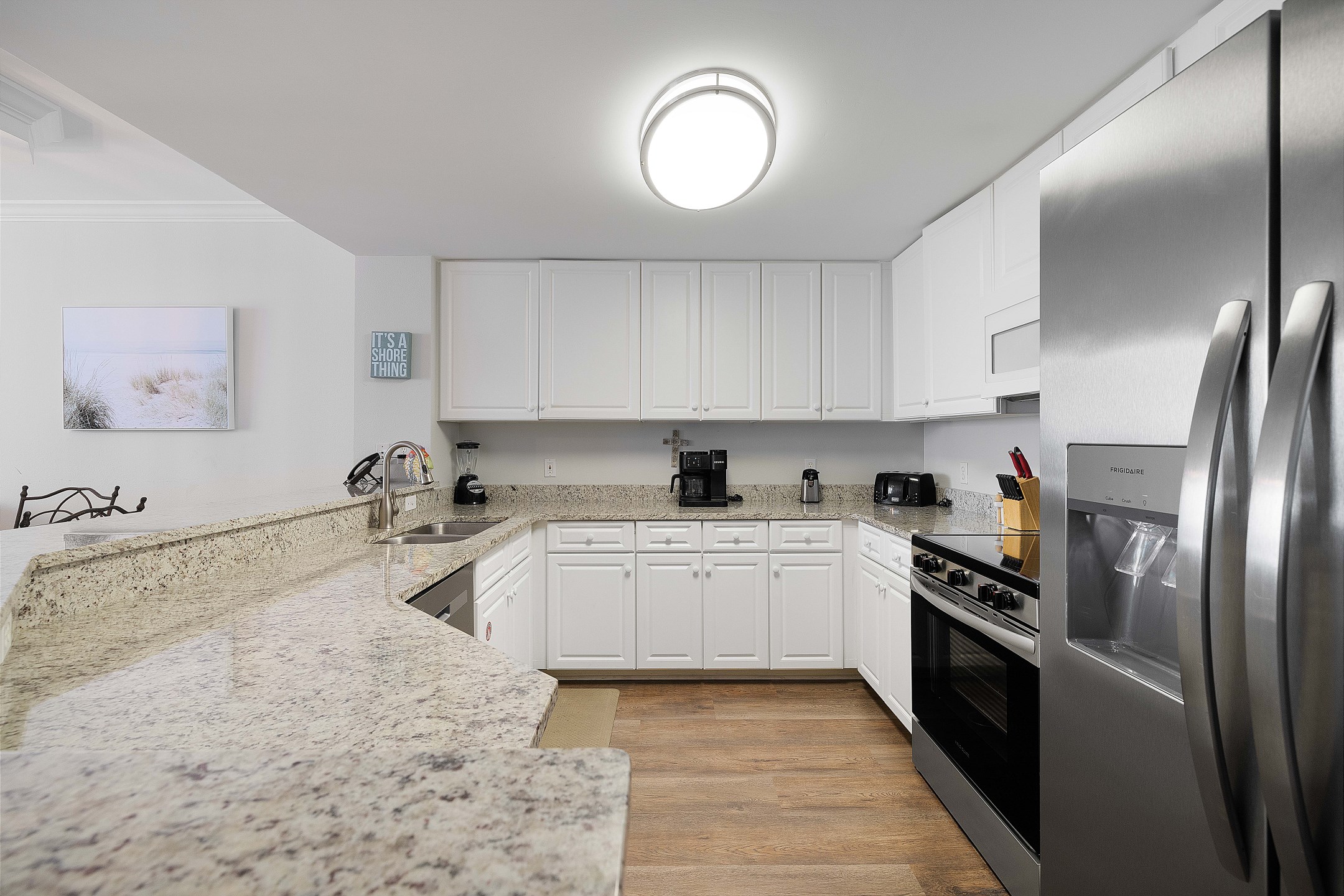 The Beach Club 1504B 3