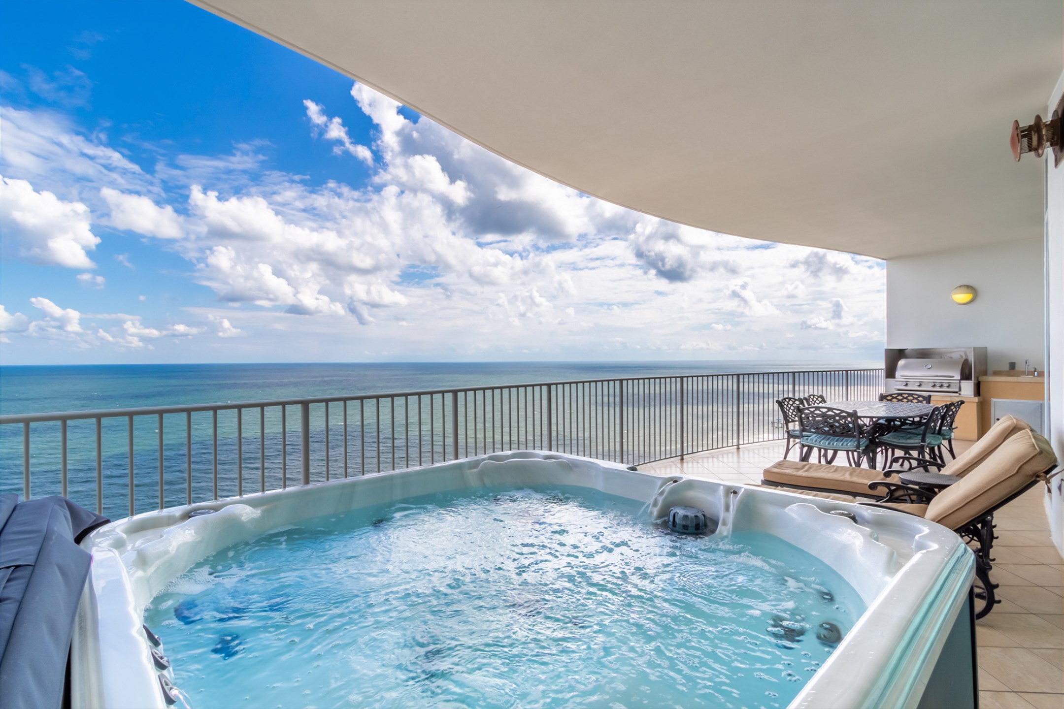 Turquoise Place 2306C | Photo 2