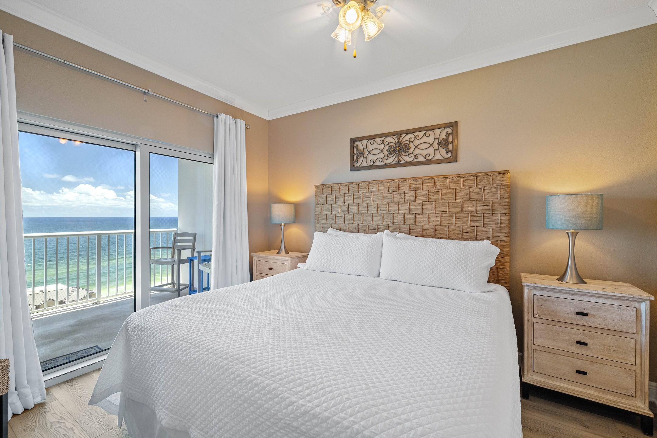 Crystal Tower 1606 5