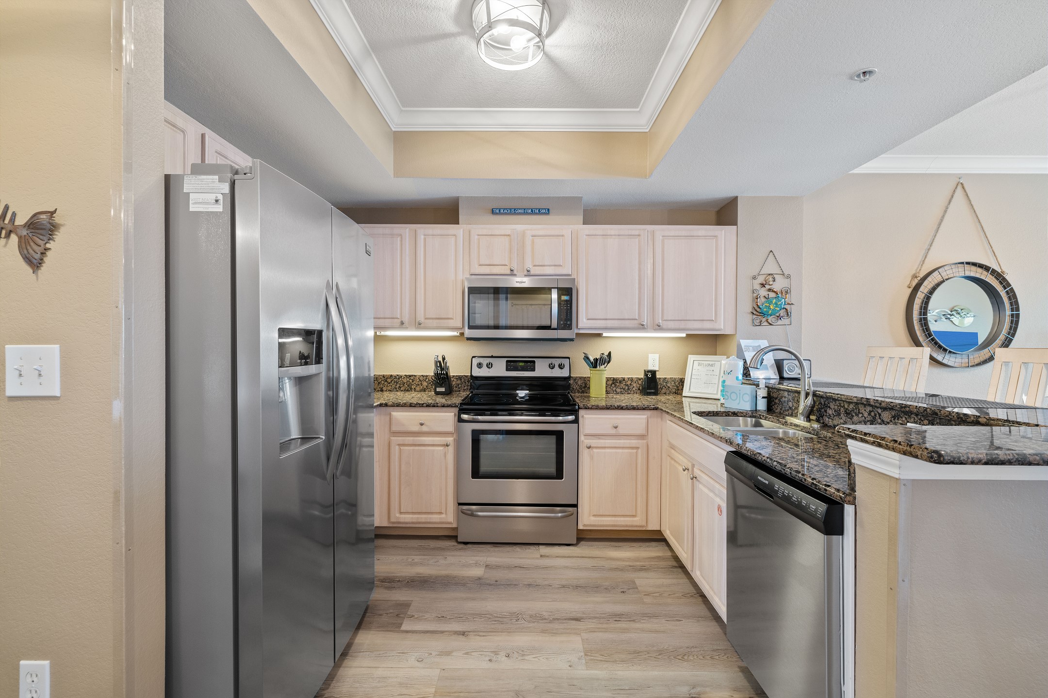 Crystal Tower 1606 3