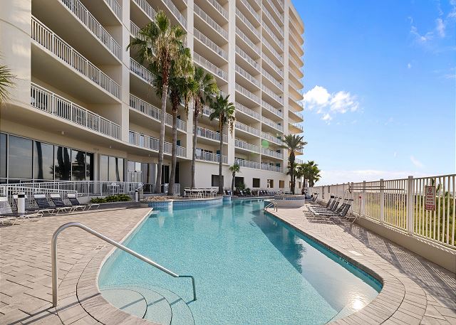 Admirals Quarters 1405