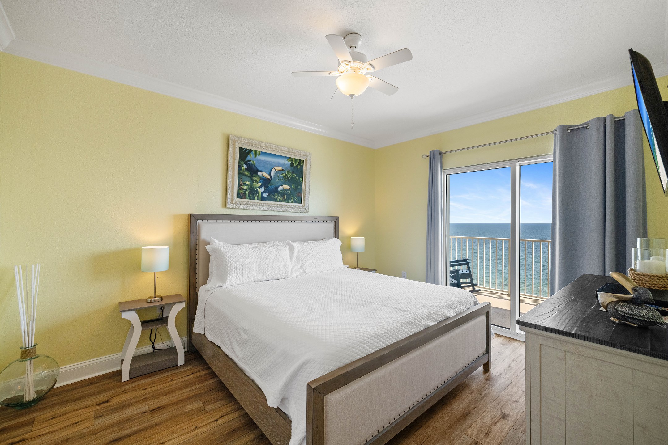 Crystal Shores 905 5