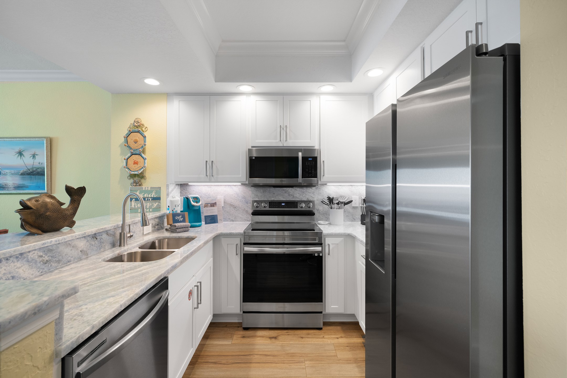 Crystal Shores 905 3