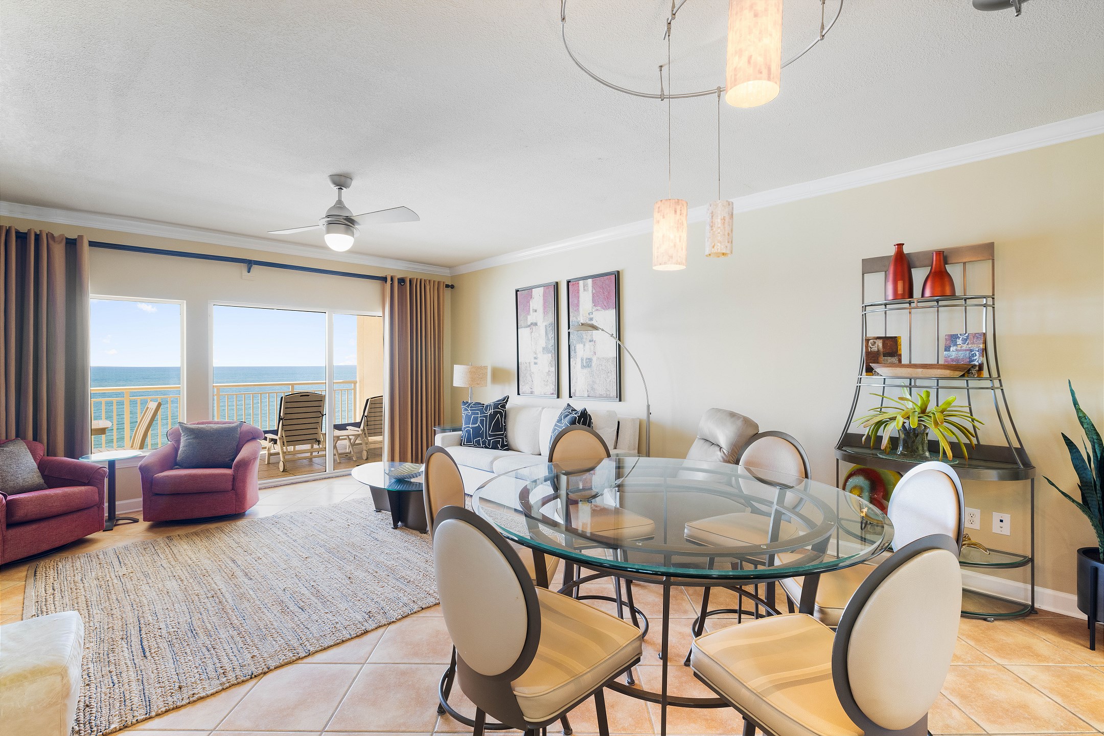 Admiral's Quarters 1407 4