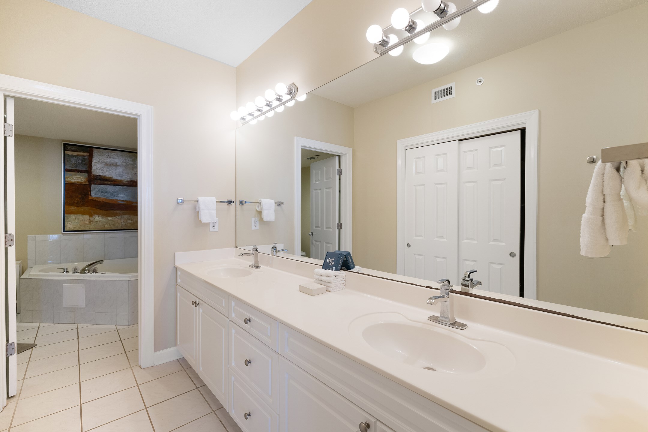 Admiral's Quarters 1407 6