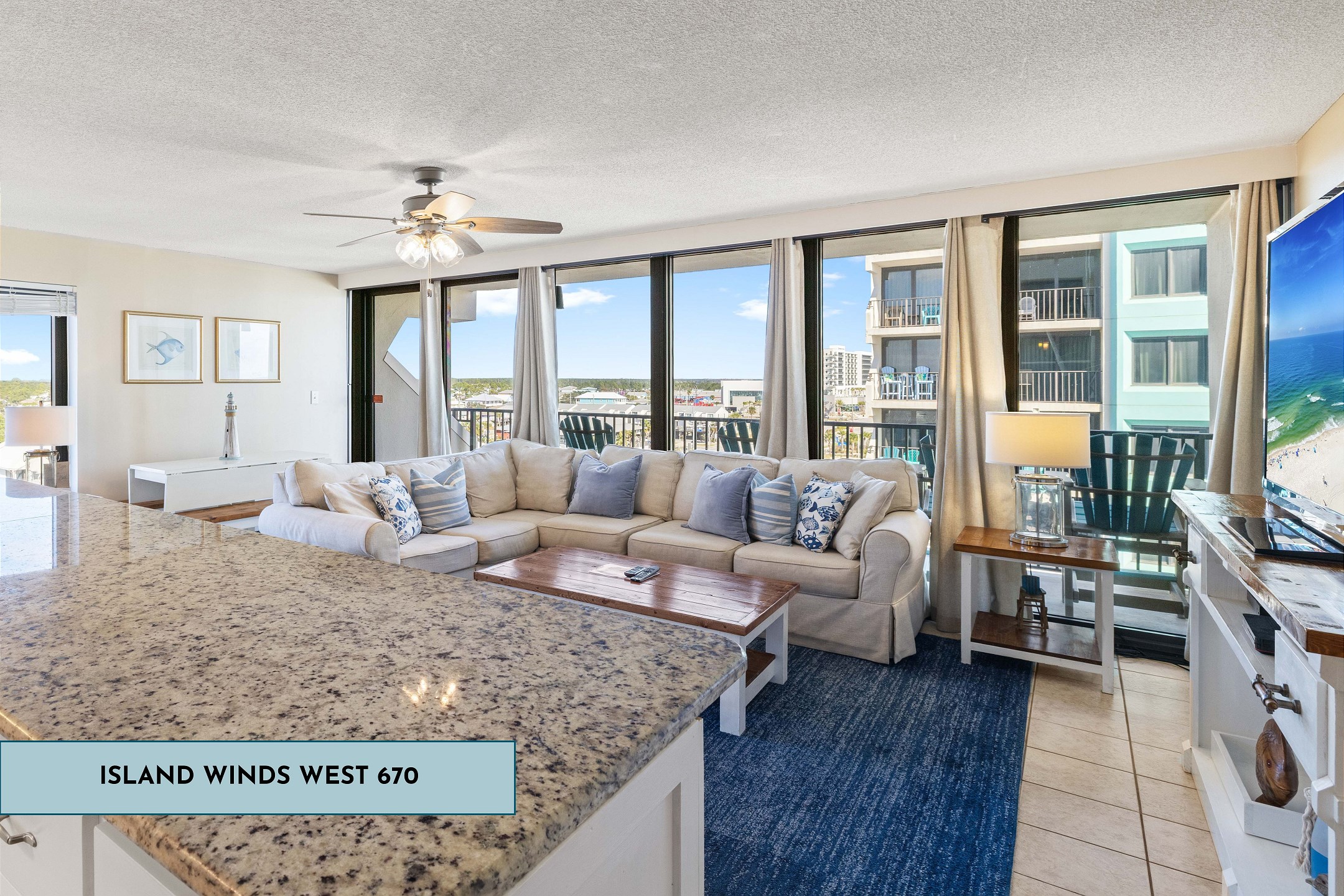 Island Winds West 670